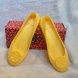 Tory Burch Yellow Reva Jelly Flats Women’s 8 w/box